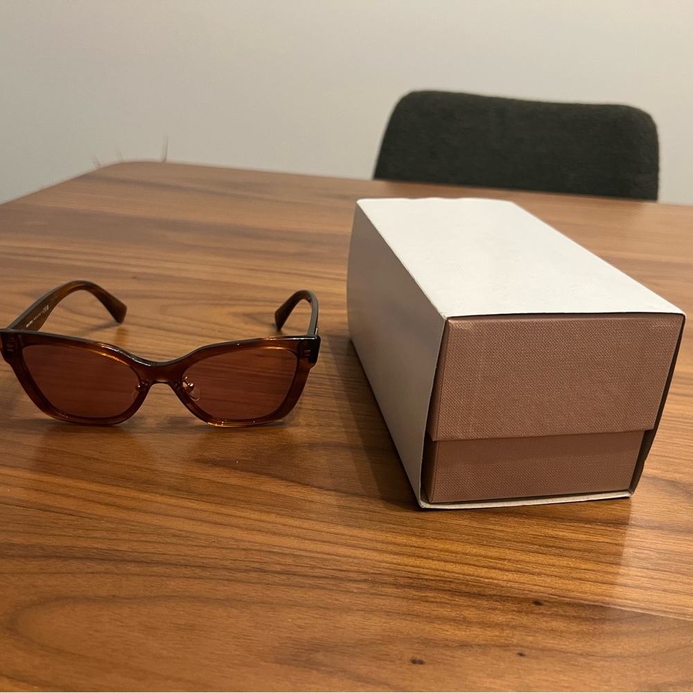 Miu Miu Tortoise Shell Sunglasses MU 02ZS - Picture 8 of 12